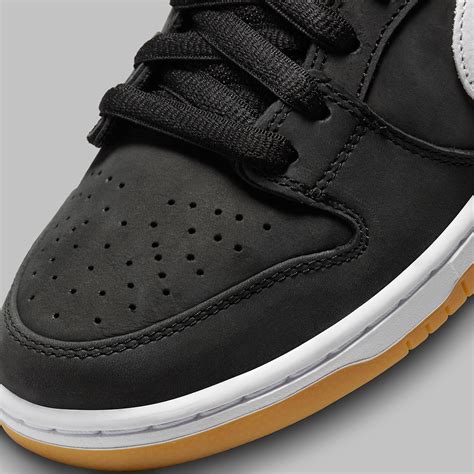 nike dunks sb black gum|gum bottom Nike dunks.